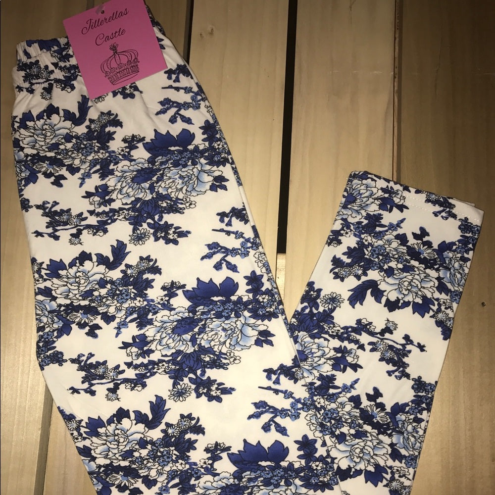 Leggings Cascading Blue One Size Fits 0-14 New