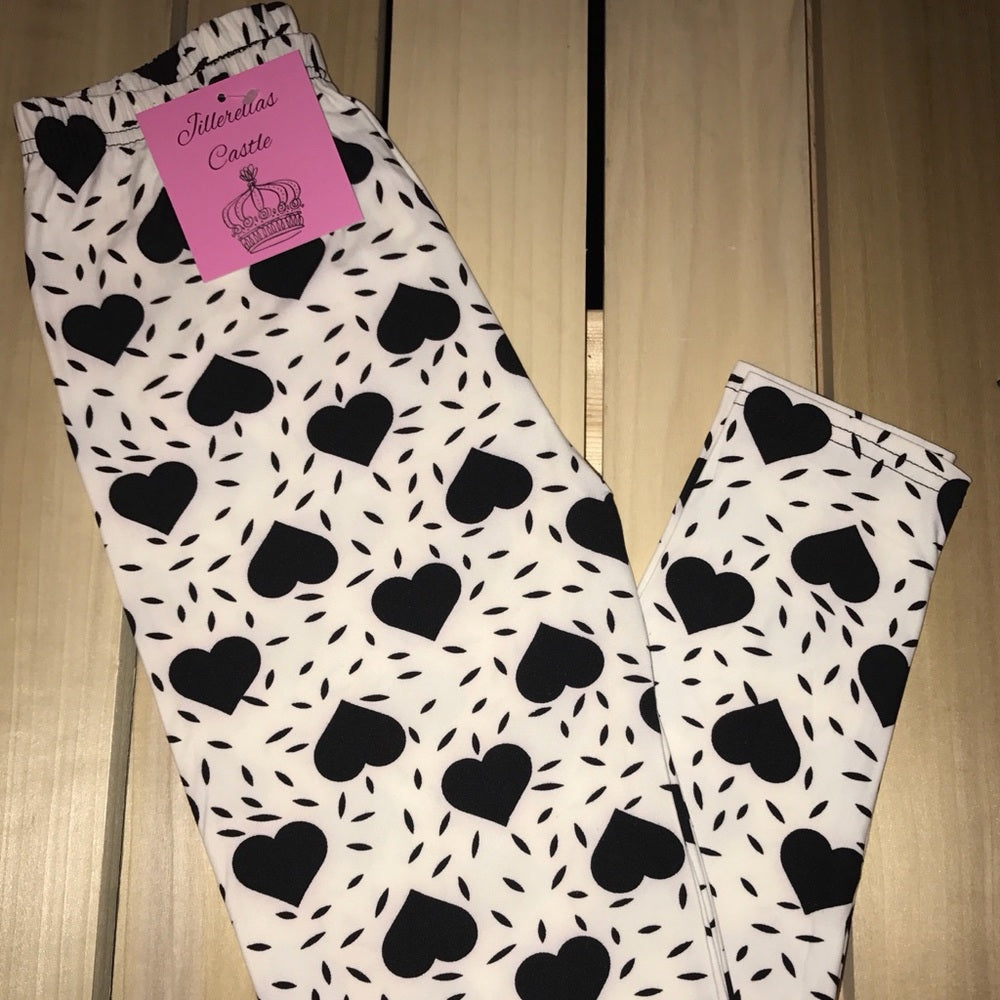 Leggings Whimsical Black Hearts One Size New
