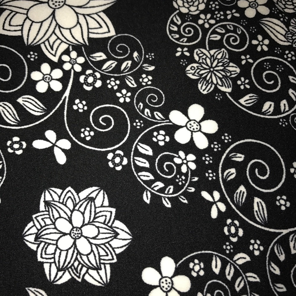 Leggings Skulls Garden Party One Size Buttery Soft