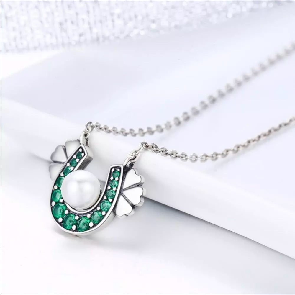 Sterling Silver Lucky Heart Horseshoe Necklace NWT