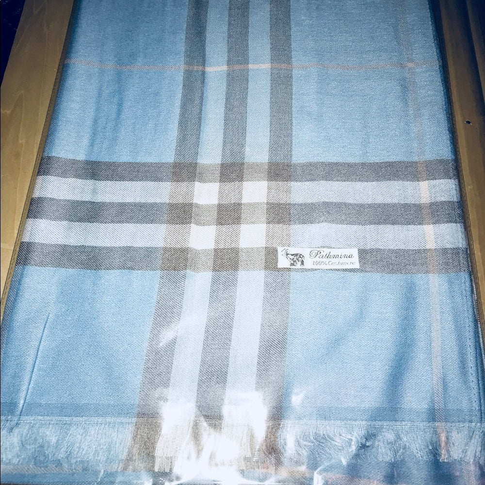 Blue Plaid Scarf New With Tags NWT