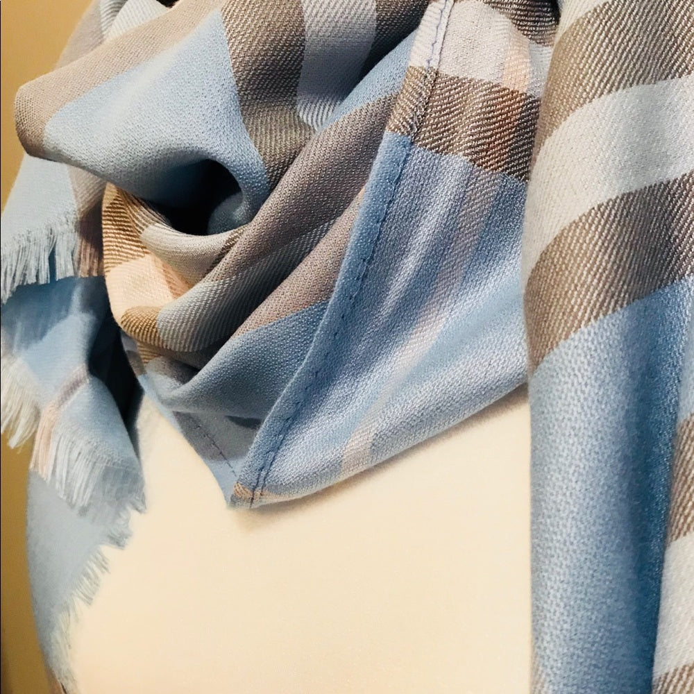 Blue Plaid Scarf New With Tags NWT