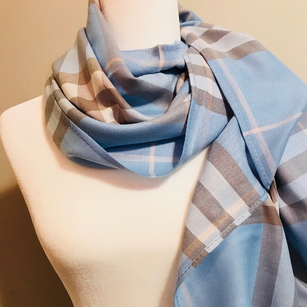 Blue Plaid Scarf New With Tags NWT