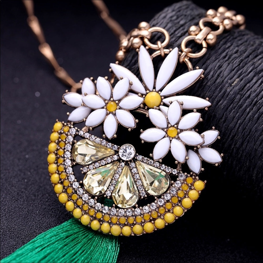 Swarovski Basket Of Daisies Statement Necklace New