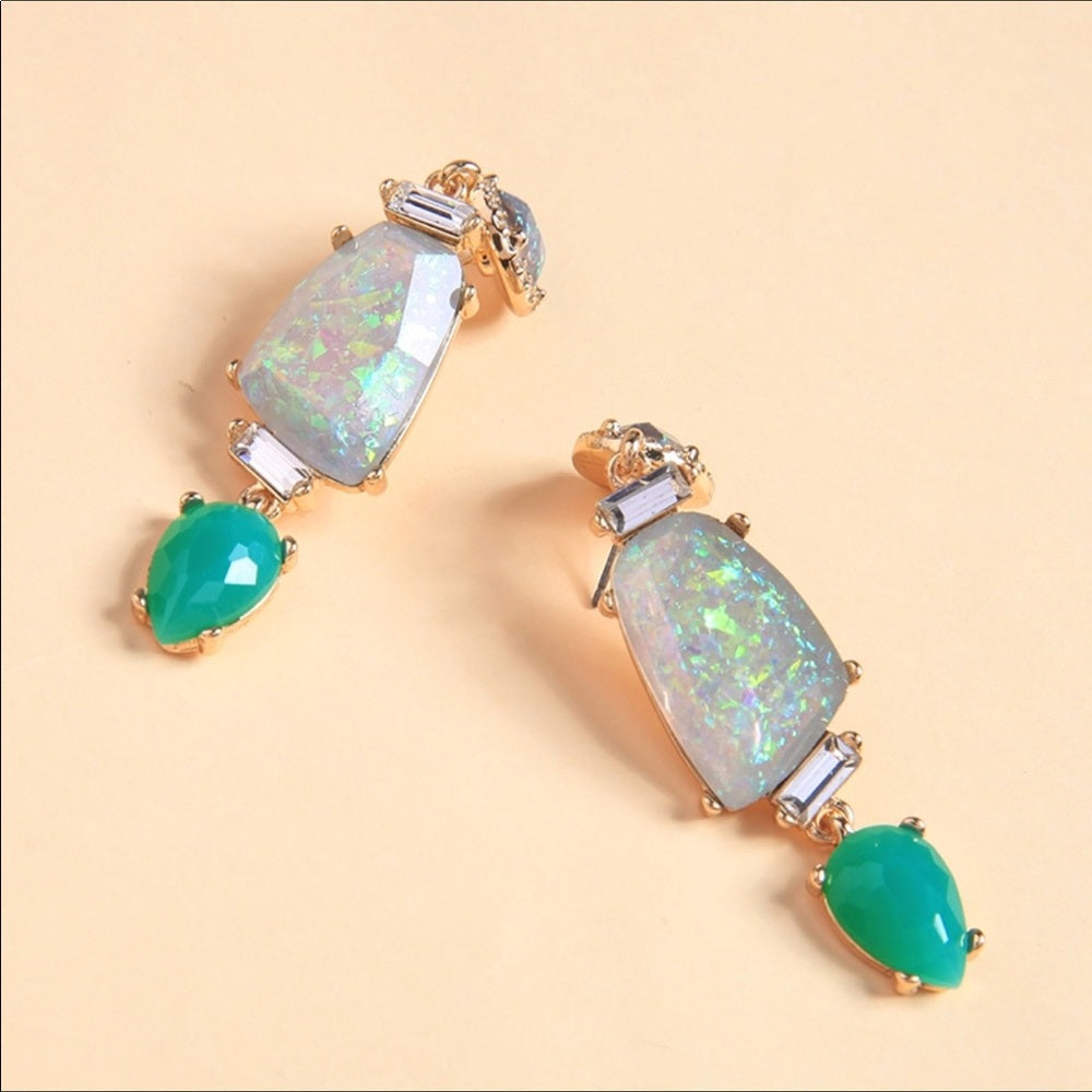 Green French Drop Earrings New With Tags NWT