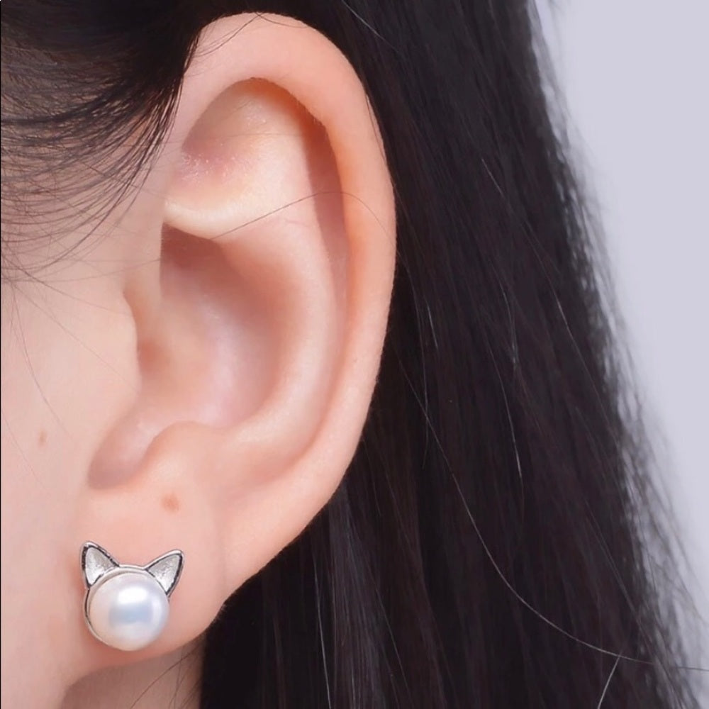 Solid Sterling Silver Genuine Pearl Cat Earrings