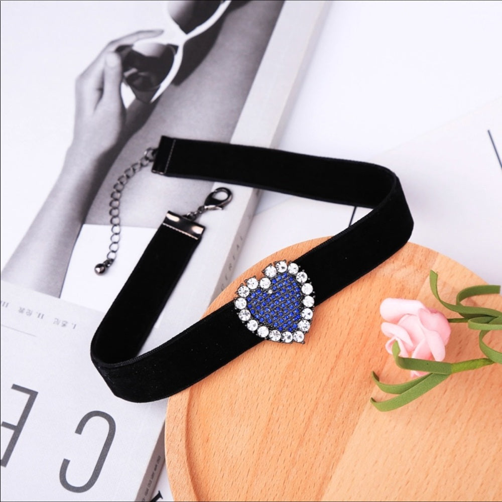 Swarovski Love Heart Velvet Choker New With Tags
