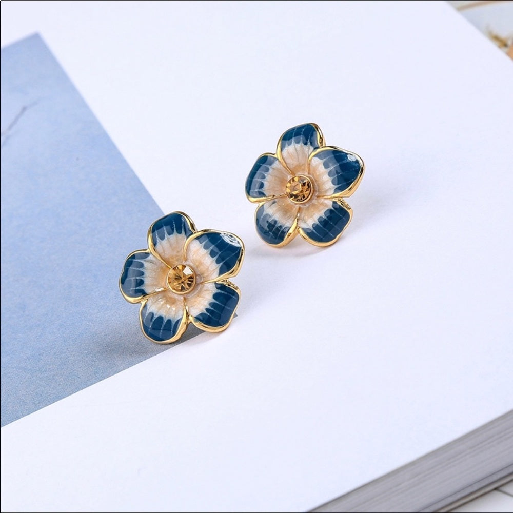 Swarovski Floral Blue Earrings New With Tags