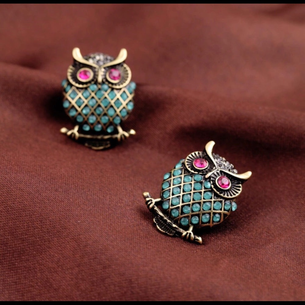 Swarovski Owl Earrings New With Tags