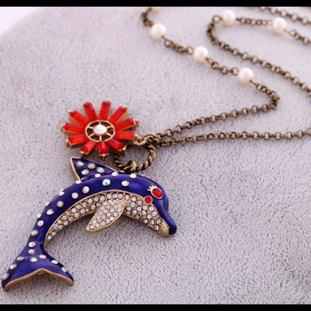 Swarovski Daisy Dolphin Necklace New With Tags