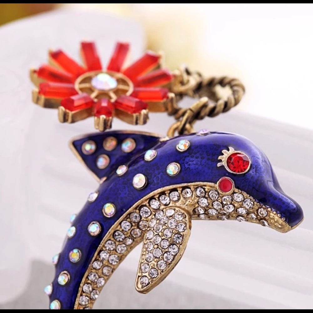 Swarovski Daisy Dolphin Necklace New With Tags