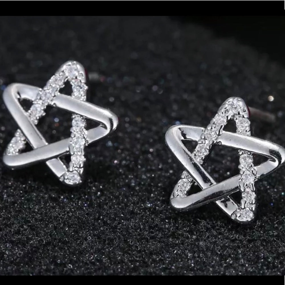 Solid Sterling Silver Sparkling Star Earrings New